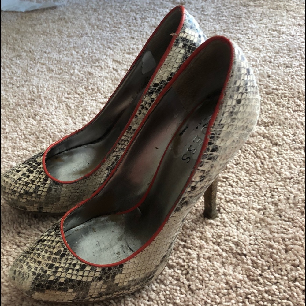 Guess heels